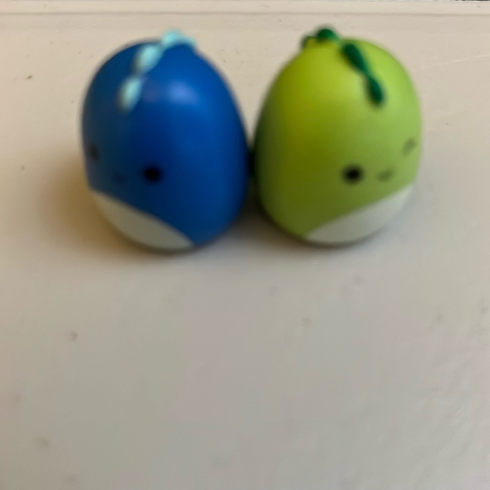 2 piece squish-a-long dinosaur set